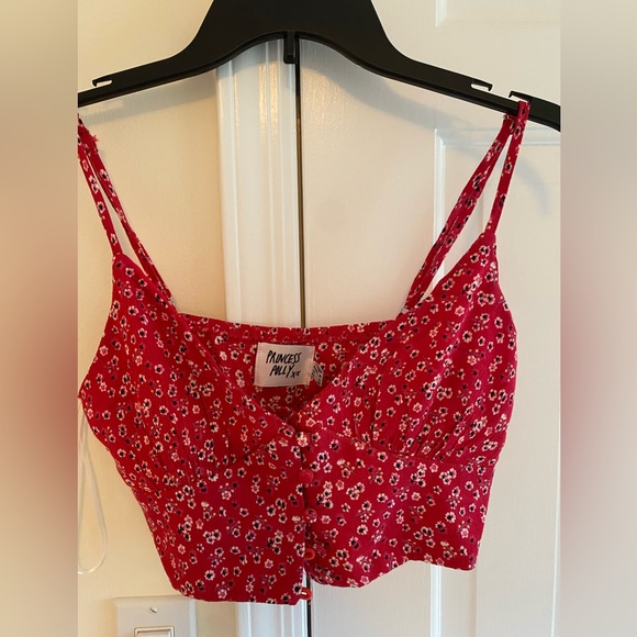 Princess Polly Tops - Princess Polly red gingham crop top